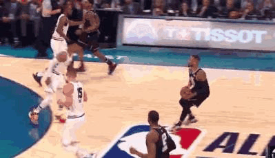 nba全明星赛经典_NBA全明星赛精彩瞬间_詹韦连线经典重现