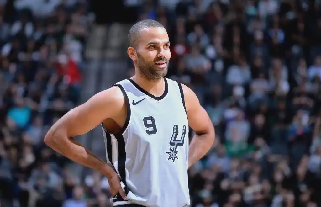 nba最佳mvp_NBA总决赛MVP历史名单_意想不到的NBA总决赛MVP得主