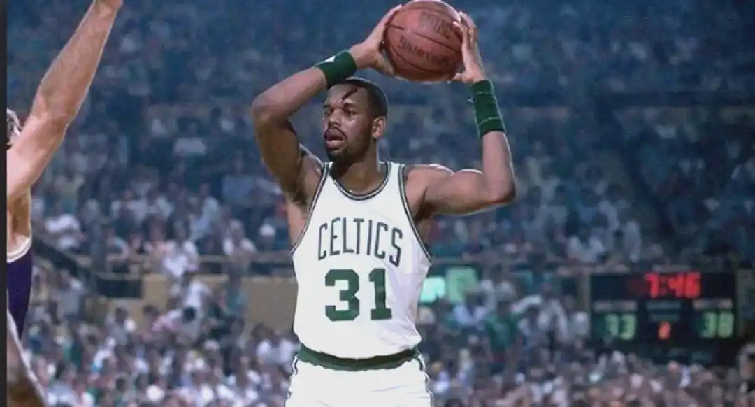 nba最佳mvp_NBA总决赛MVP历史名单_意想不到的NBA总决赛MVP得主