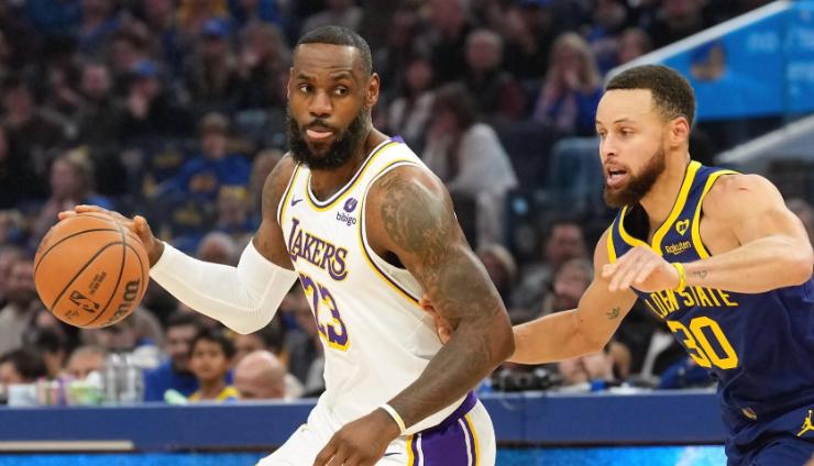 nba最佳阵容詹姆斯_NBA历史最佳阵容排名_NBA本世纪最佳阵容