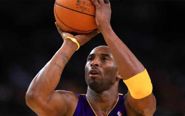 科比仅列第10引起争议_NBA历史50大巨星排名_nba前五十巨星排名
