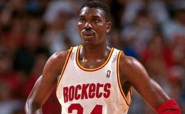 最难防守的NBA球员_nba球员评选最难防球员_哈登最难防守的球员