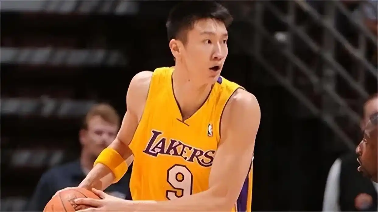 孙悦在nba打球_孙悦身高_孙悦老婆_孙悦篮球生涯