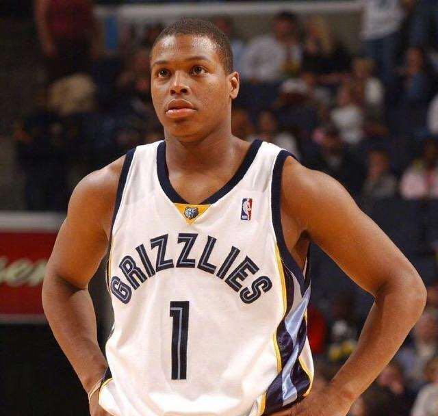 洛瑞夺冠之路_洛瑞职业生涯回顾_洛瑞 nba