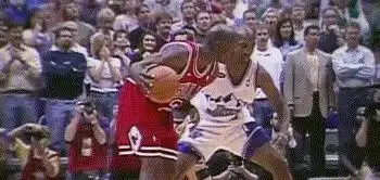 nba篮球最厉害的人_NBA历史最佳得分手_NBA最强单打王排名