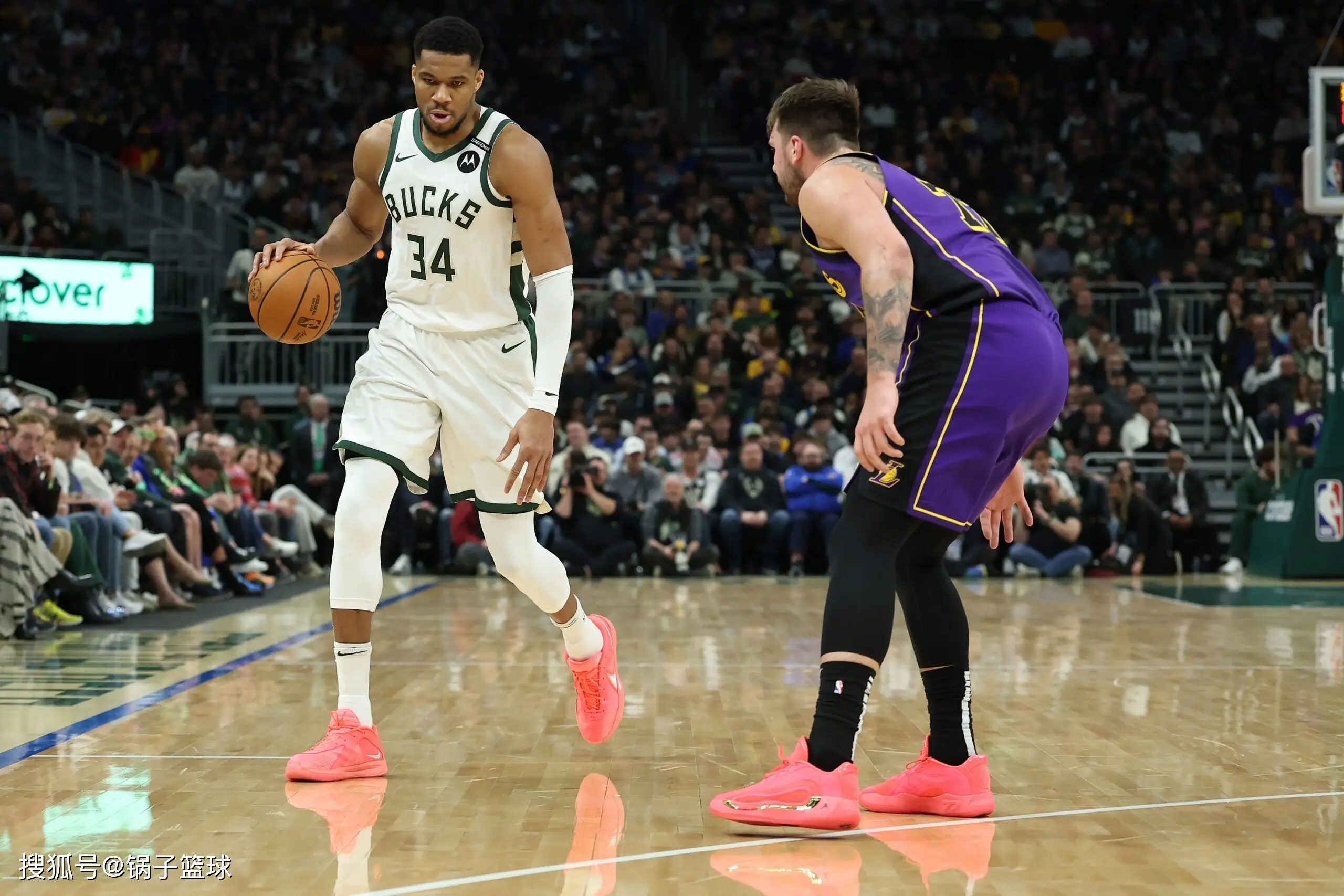 nba s_东契奇VS字母哥_字母哥VS东契奇