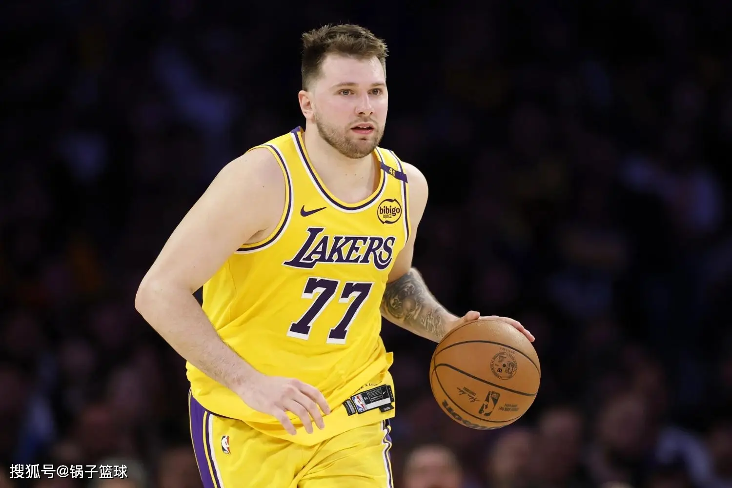 nba s_字母哥VS东契奇_东契奇VS字母哥
