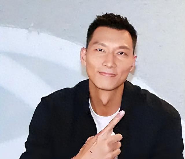 易建联退役引深思体制内岗位没选他的未来何去何从