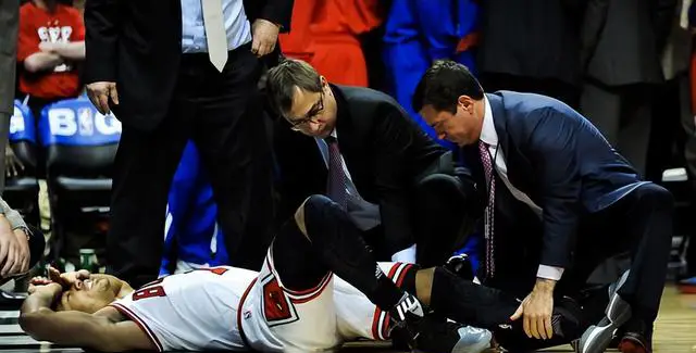 罗斯最年轻MVP_nba罗斯在哪个队的_罗斯NBA生涯