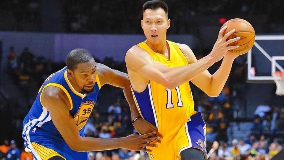 易建联在NBA和CBA的成就_易建联在CBA的收入_易建联cba薪水