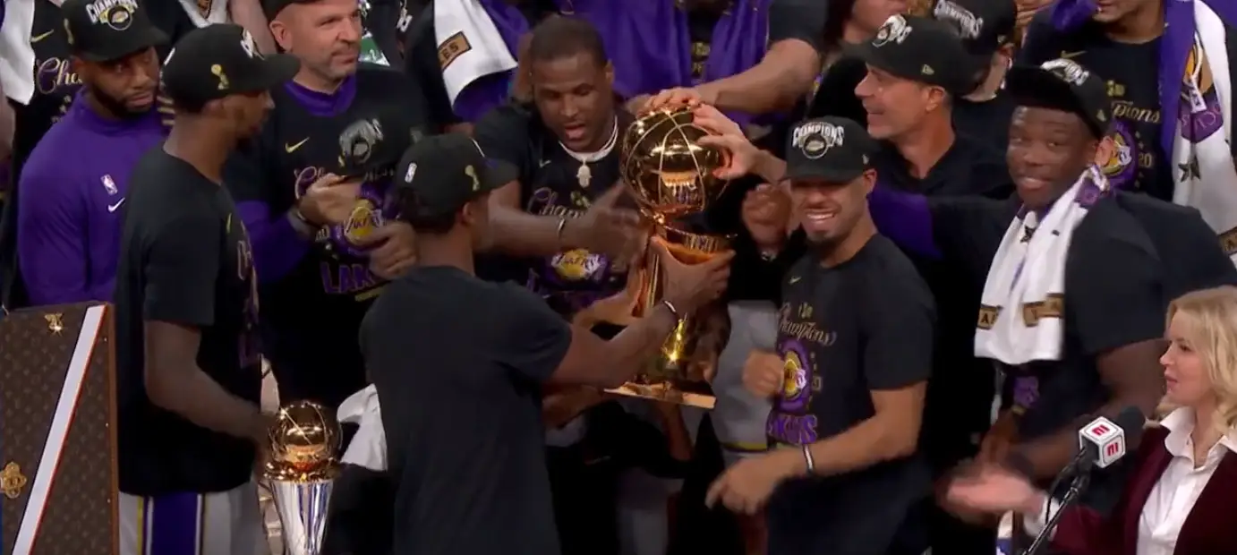 湖人时隔10年再夺nba总冠军_詹姆斯FMVP_湖人夺冠历程