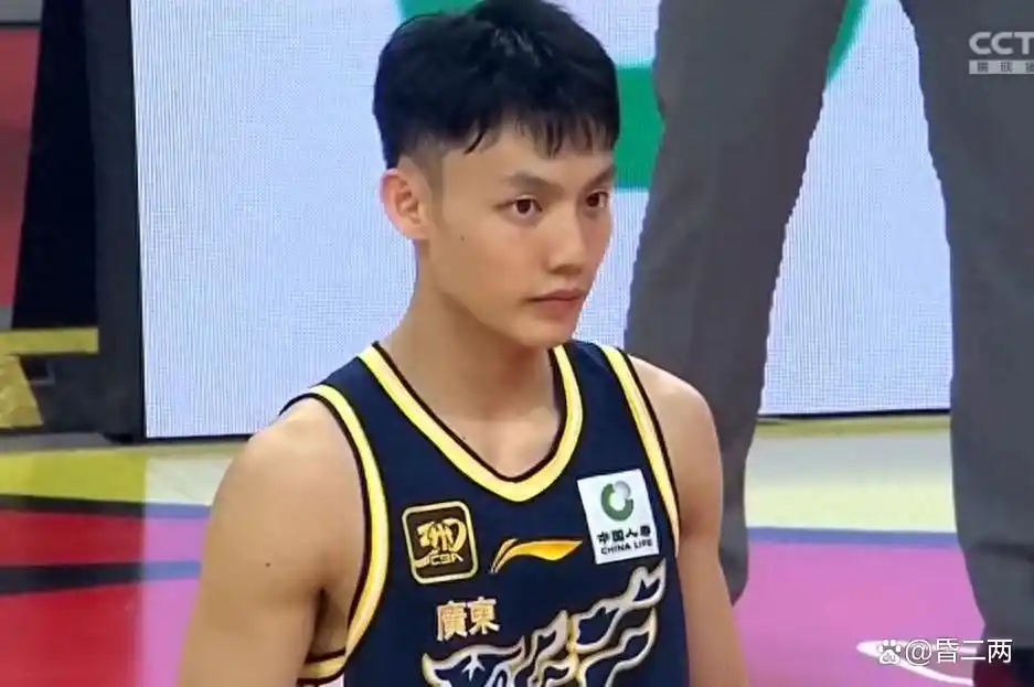 CBA 联赛第二阶段外援与本土谁能扛起大梁广东男篮引关注