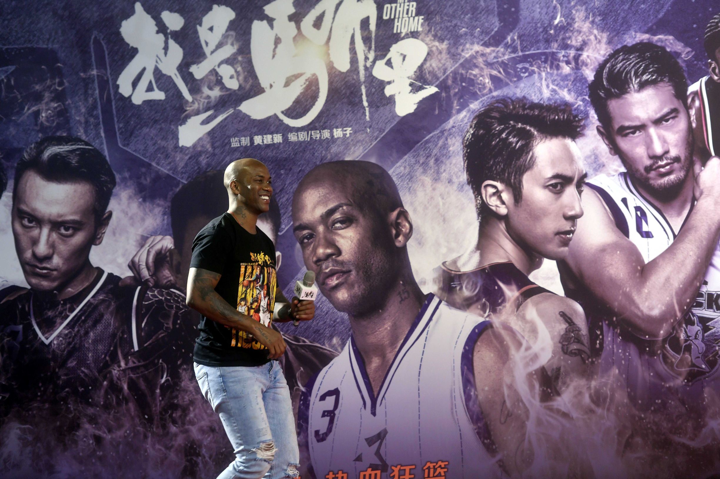 篮球传奇马布里22年职业生涯落幕CBA赛场留下辉煌印记