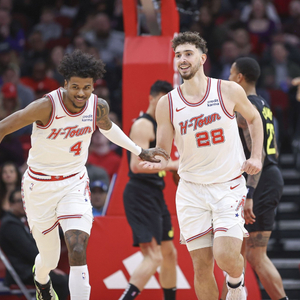 NBA彩经火箭VS活塞青年军对决谁能在客场拔得头筹