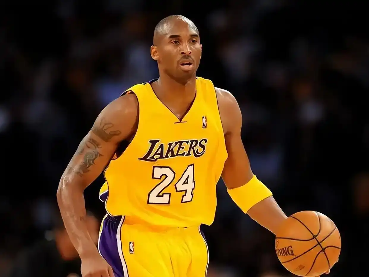 NBA运动员总收入排名_库里生涯总收入_nba历史年薪排名