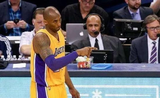 科比加盟CBA条件_科比来cba_姚明CBA改革
