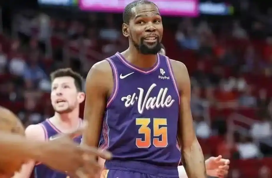 现役联盟超巨球员_NBA巨星现役_NBA超巨名单