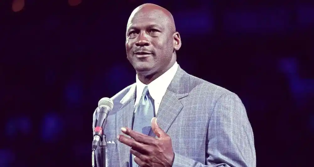 NBA球员薪资概况乔丹昔日薪水成巨款如今联盟薪资几何