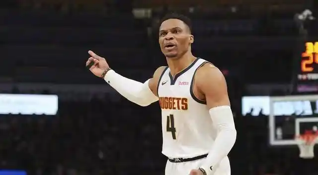 nba历史工资最高的人_NBA历史上收入最高的球员_身家上亿球星收入排行