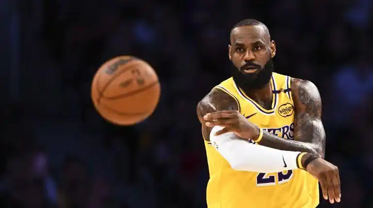 NBA史上收入最高的八位球员都有谁勒布朗·詹姆斯居首