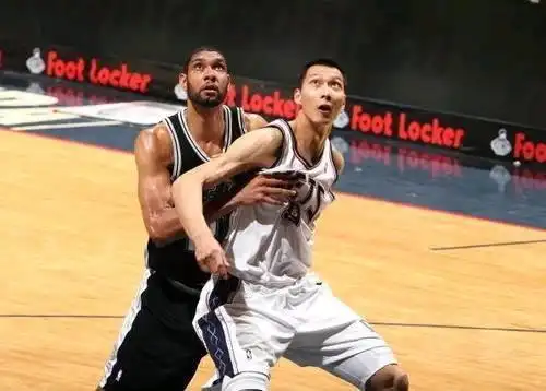 科比诺维茨基加内特对易建联的看法_易建联NBA评价_易建联nba最新消息