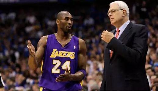 菲尔杰克逊三角战术_菲尔杰克逊NBA生涯_nba菲尔杰克逊