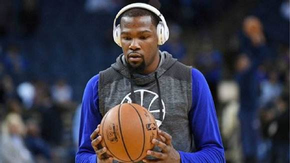 被篮球耽误的NBA球星，利拉德得到业界认可，杜兰特称音乐更重要