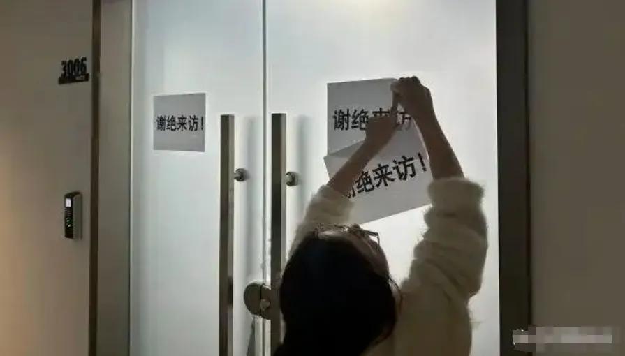 Manus AI智能体_DeepSeek对比分析_hao123nba