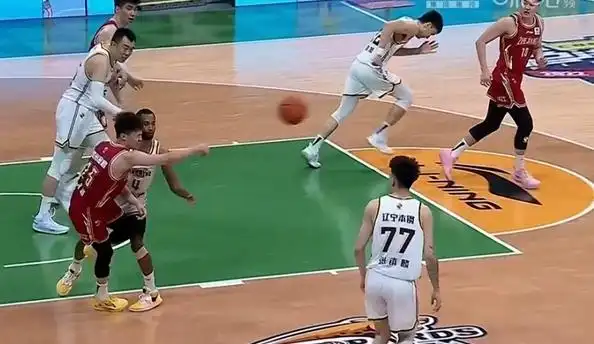 #百家观赛团#CBA总决赛第三场辽宁3-0领先郭艾伦替补待命