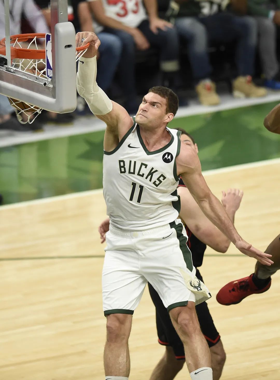 NBA体重最大的球员_nba明星身高体重_NBA内线球员体重排名