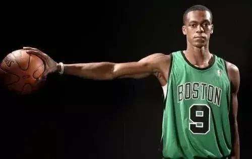 球员身高臂展差异_nba谁的臂展最长_NBA球员臂展统计