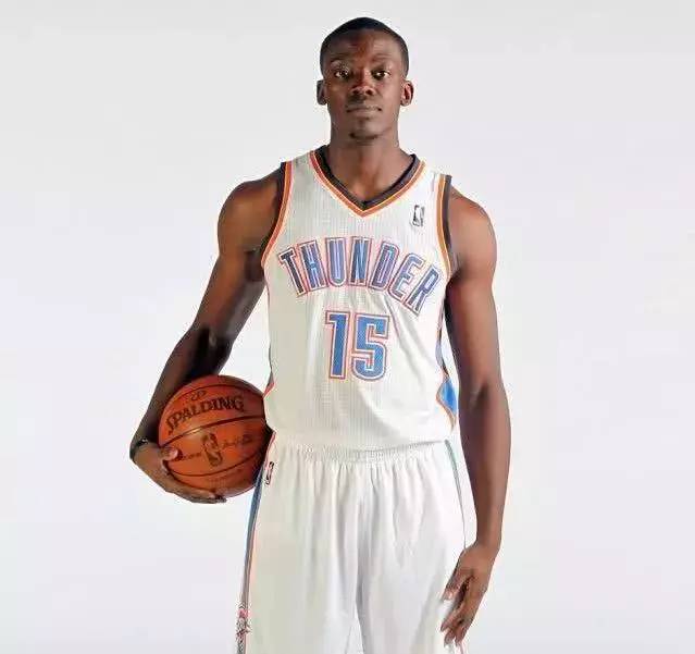 NBA球员臂展统计_球员身高臂展差异_nba谁的臂展最长