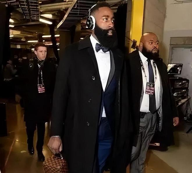 nba新闻兼职_NBA兼职工作机会_普通人去NBA打工收入