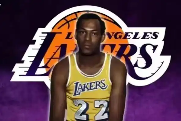 NBA常规赛场均得分最高球员_nba历史平均得分_历史得分王盘点