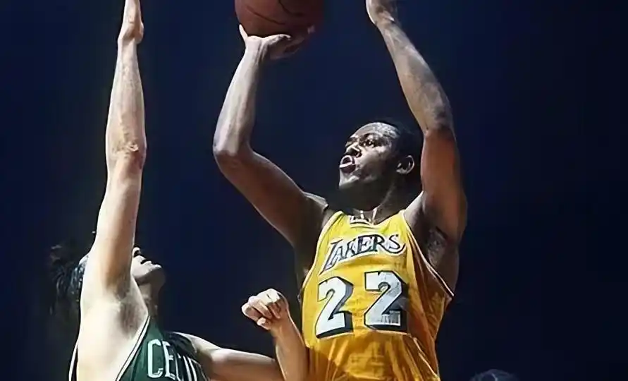 nba历史平均得分_季后赛顶级选手数据_NBA季后赛历史得分榜前十