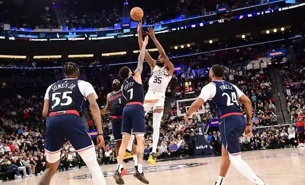 NBA季后赛历史得分榜前十_季后赛顶级选手数据_nba历史平均得分