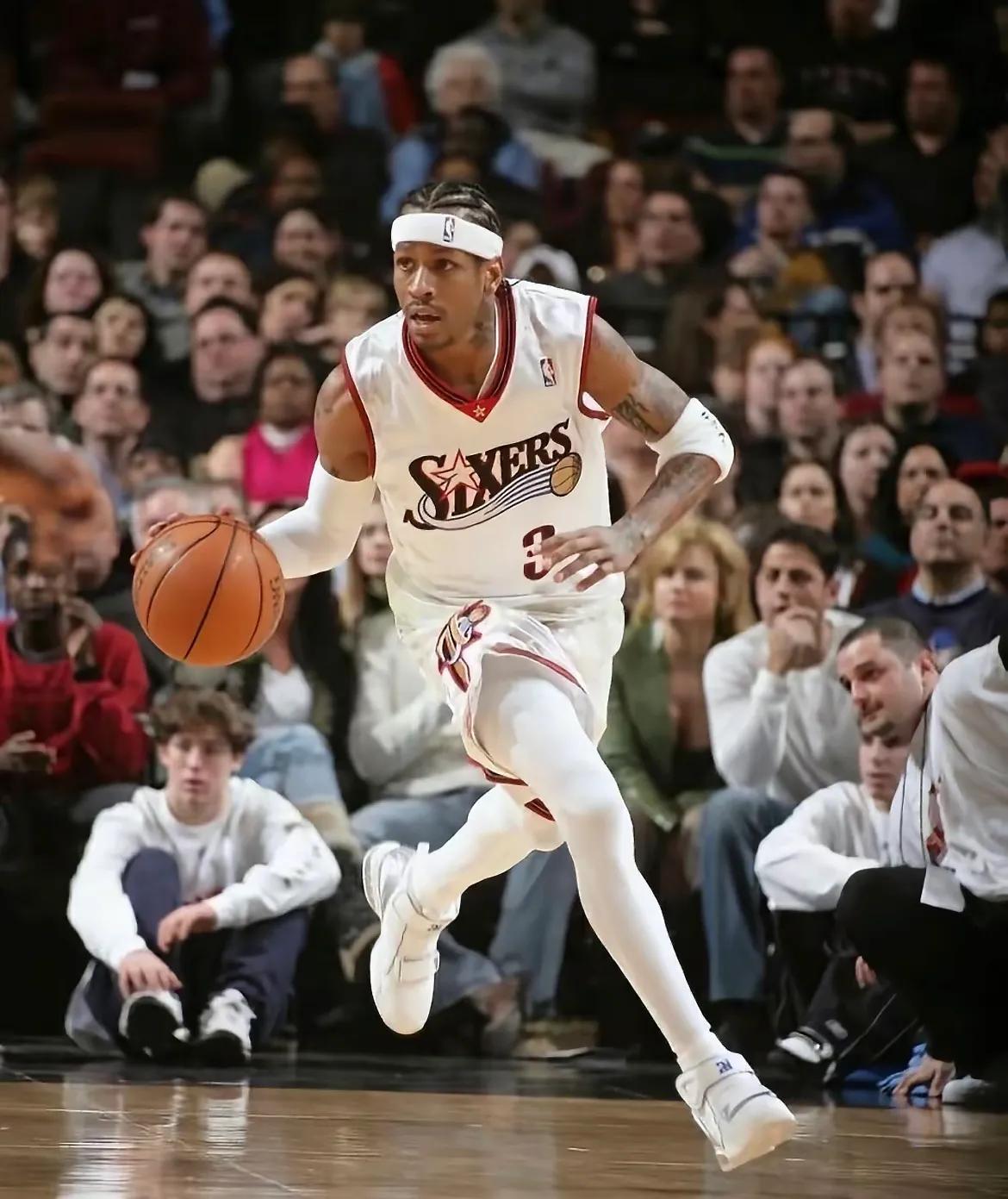 阿伦·艾弗森 生涯回顾_艾弗森 篮球技术特点_艾弗森nba冠军