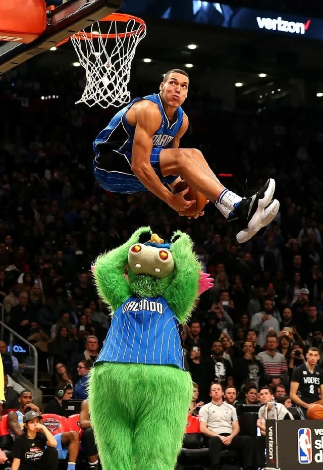 nba好看的全明星_扣篮大赛越来越没看头_NBA全明星赛为什么难看