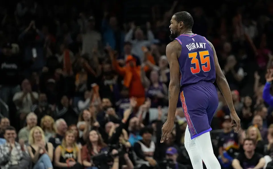 盘点NBA得分排名科比领先乔丹诺维茨基、张伯伦紧随其后